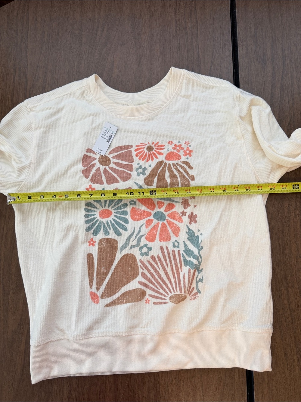 Maurices Cream long sleeve Floral Graphic sweatshirt